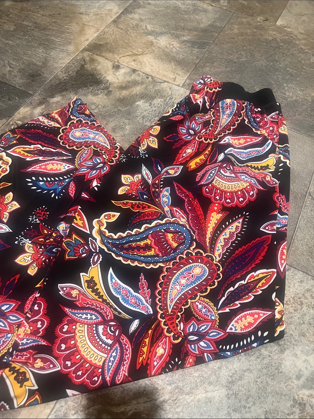 Wide Leg Paisley Print Women’s Palazzo Pants - Black & Red